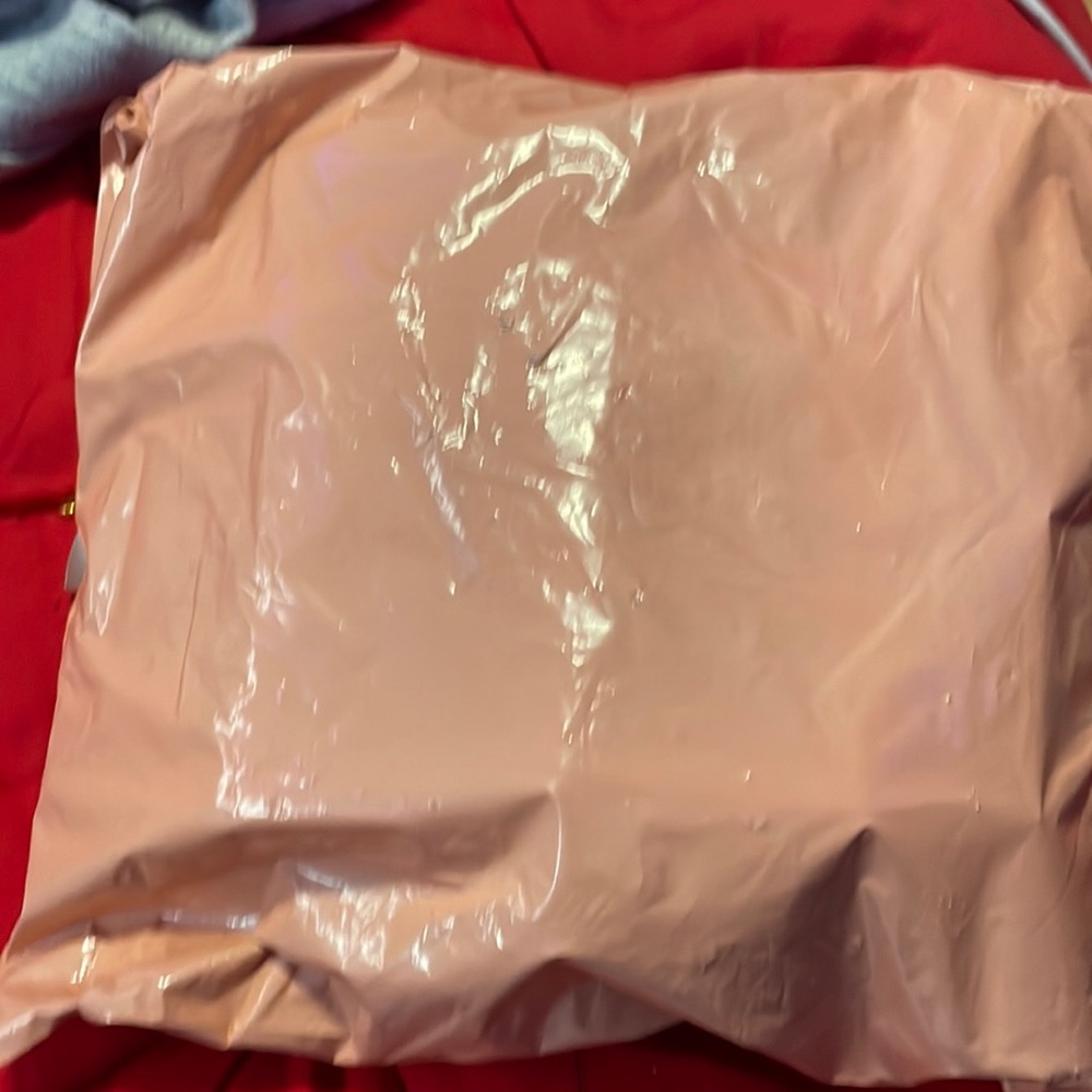 DO NOT BUY. This is a package for a friend